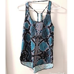 Lululemon Coastal Tank size 2
